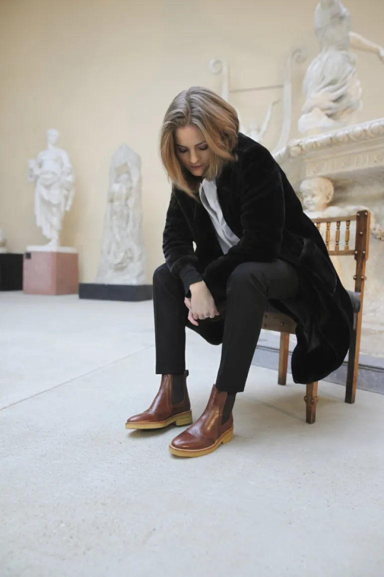 Angulus Women | Brogue Chelsea Boot | Brown