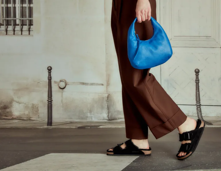 Birkenstock Arizona | Women's Sandals | Black Shearling